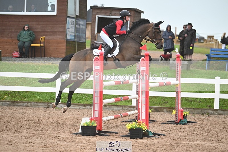 240720A-114652-14573 - Cls 11, 1 Star Bronze Tour 1.15m