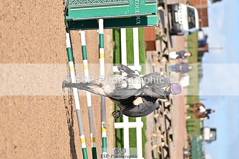 260908-175425-00345 - Club and Schools 80cm