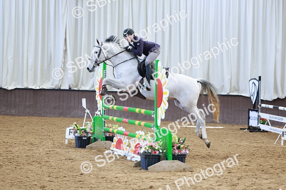 SBM_003395 - Class 10 - Nupafeed Supplements Senior Discovery/ 1m Open