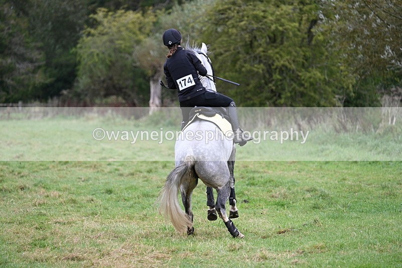 WJ7_1301 - Time at Photographer 12:35 to 13:04