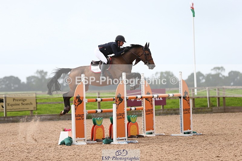 230812A-121209-08885 - Cls 32 Foxhunter