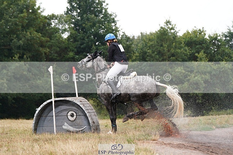 250803A-130722-13766 - M-573-Josie.Jackson-CLOONEEN.WALTZING.WILLOW