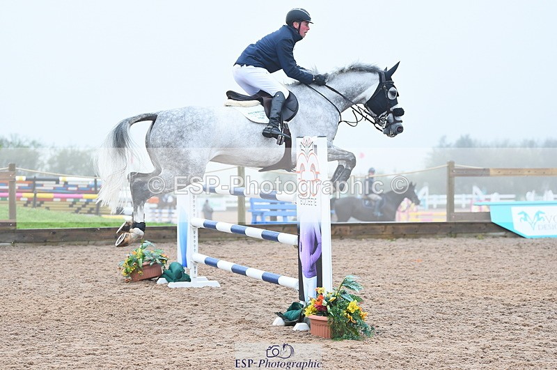 230505A-095652-02799 - Cls 20 Snr Foxhunter