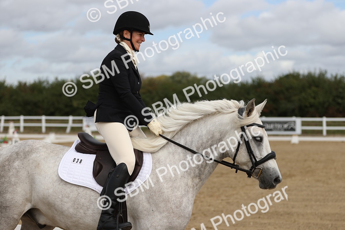 SBM_001444 - Class 2 - Intro 4 Champs - 10.56-11.44