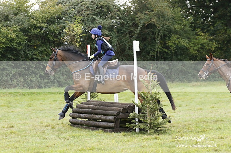  WWHT 171021 2035 - Novice Pairs (0.80m)  17/10/21