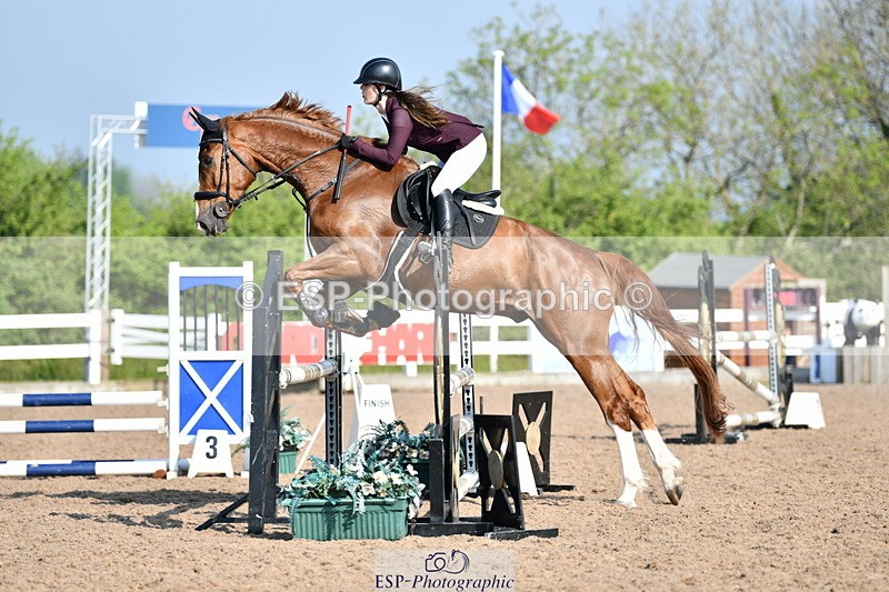 240512A-090557-17091 - Cls 39 British Novice and 90cm Open