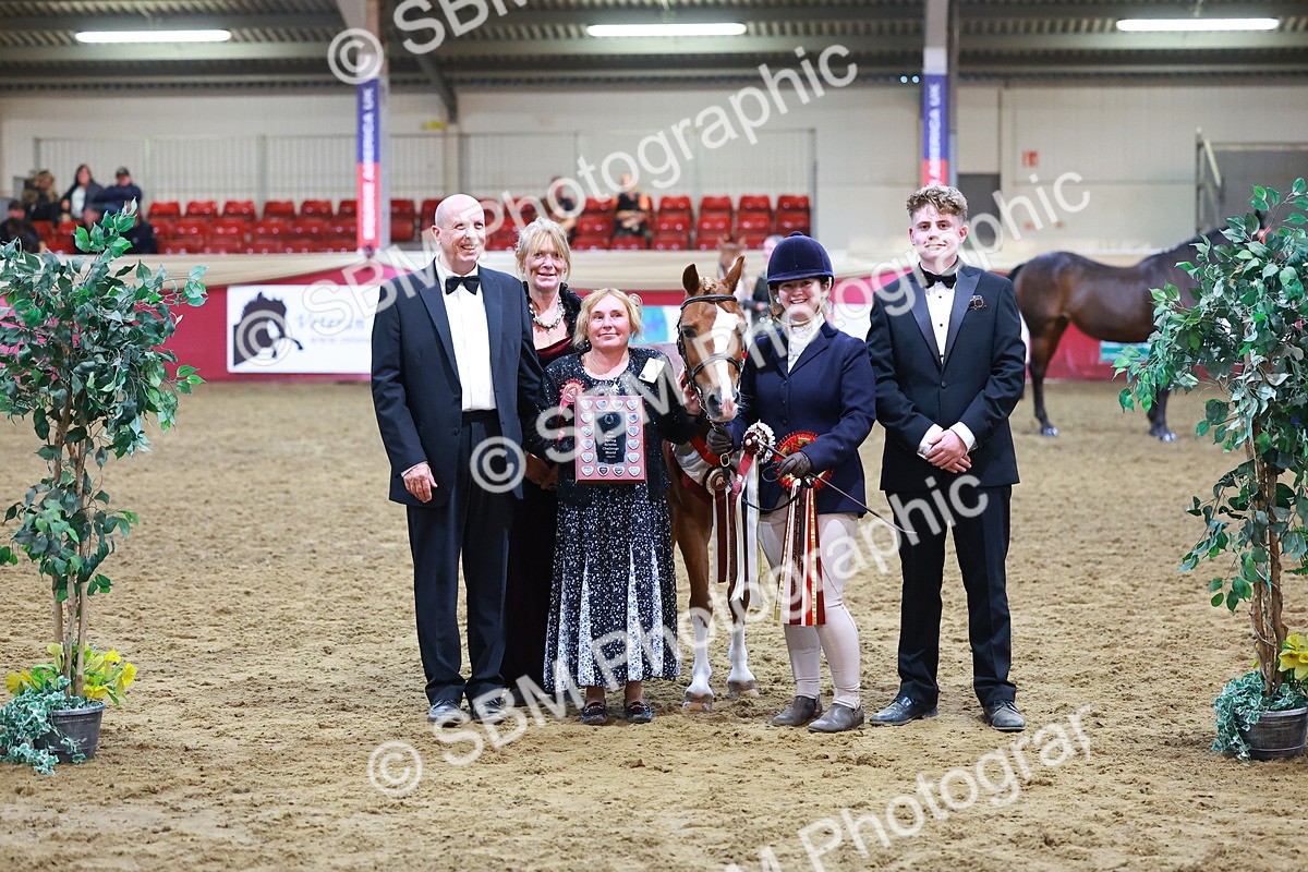 SBM_14918 - Class F - IH Small Champ