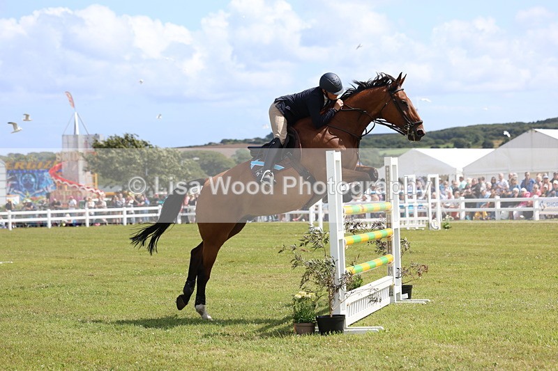 3E7A2981 - Class A: Showjumping Senior Open 1.25