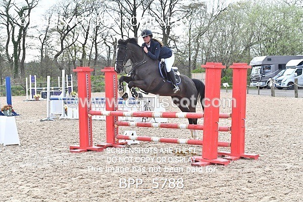 BPP_5788 - CLASS 24 SUN Senior British Novice/ 90cm Open