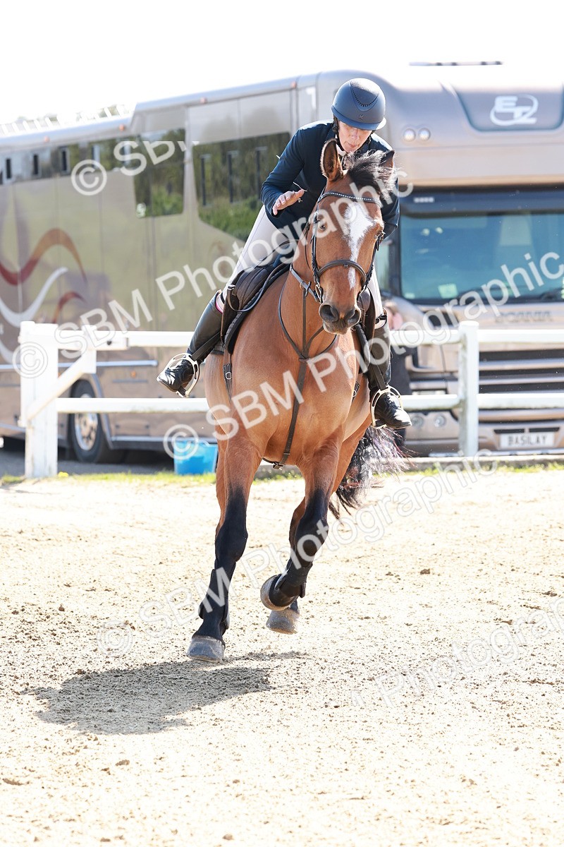 SBM_003857 - Class 16 - Senior 1.05m