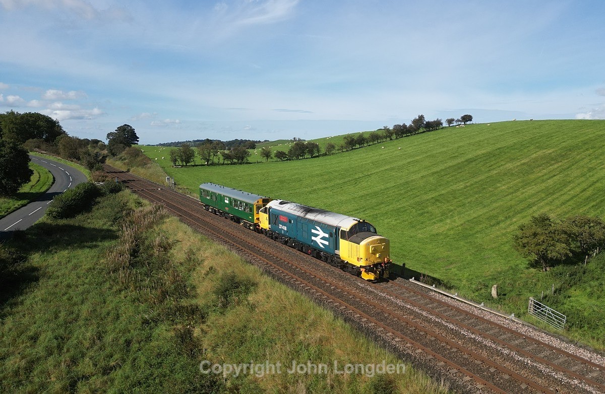 JL - 13.9.23 37418 + Caroline 2Z02 Carlisle - Newcastle, Throp - Tyne Valley (west to east)