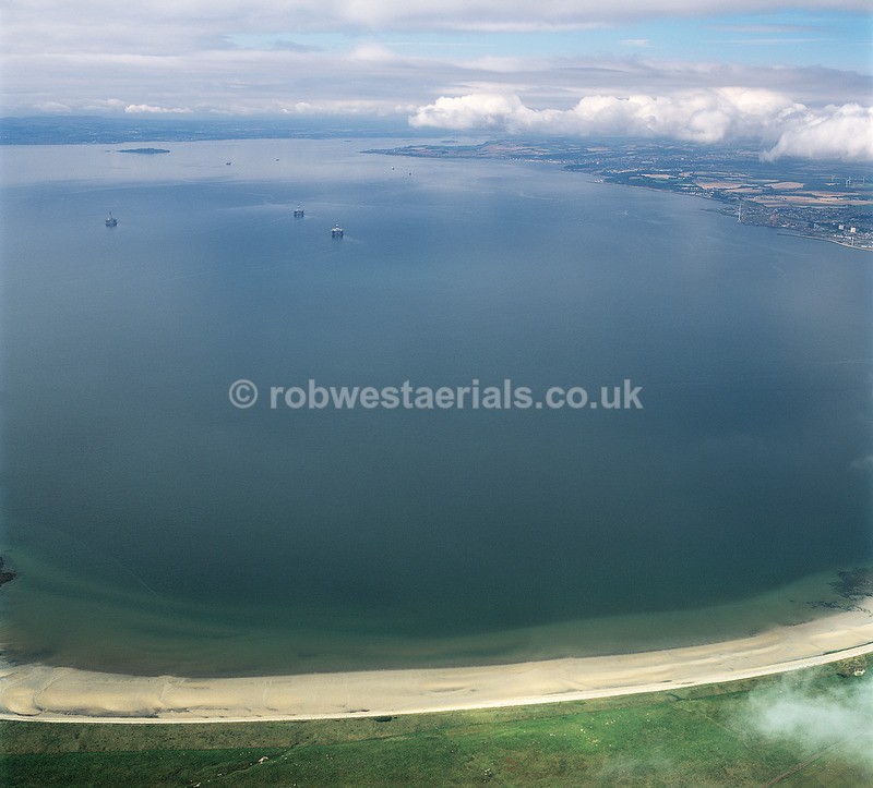 A00724BX2 Largo Bay Fife in 2017 - East and north coastlines