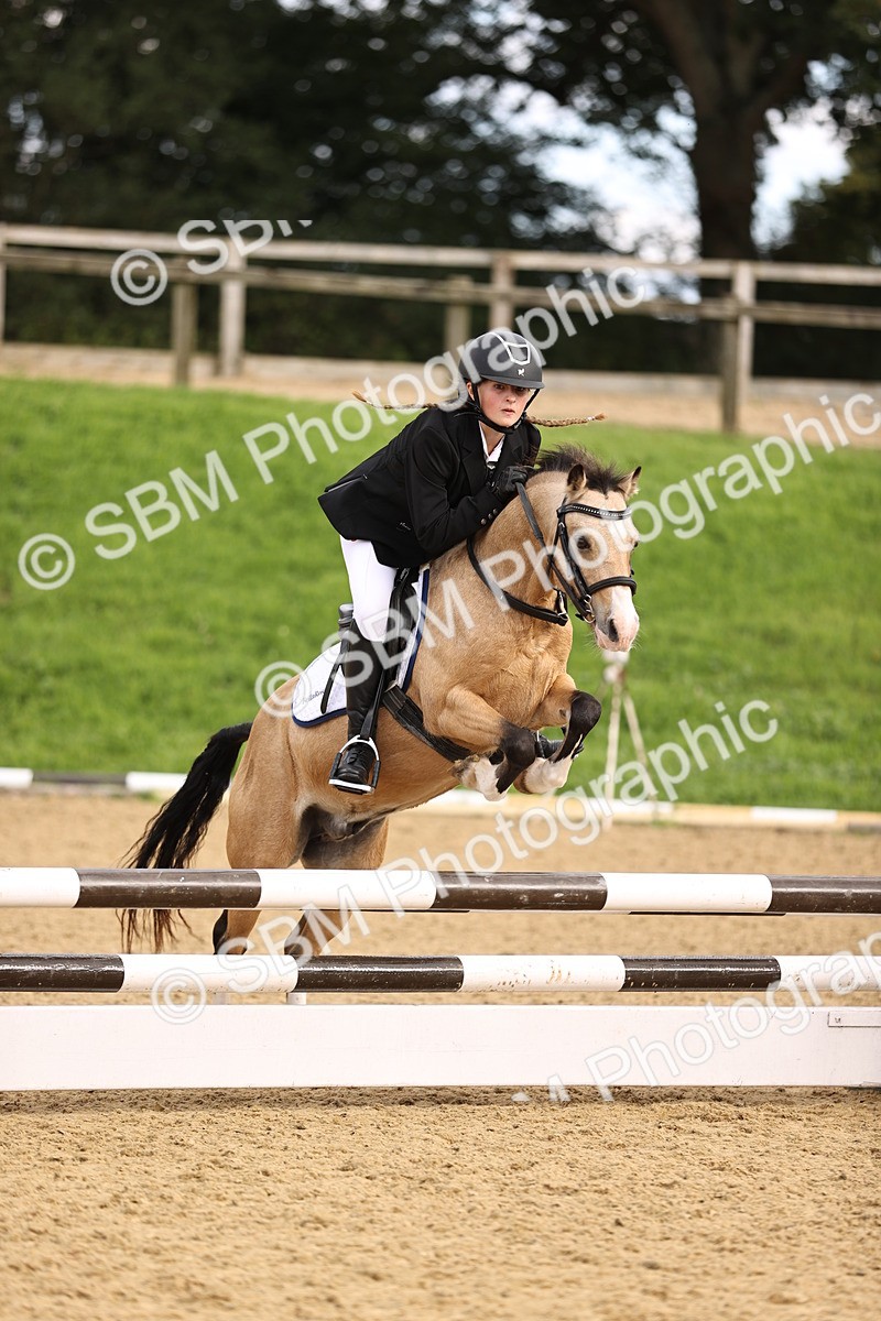 SBM_48982 - J9 - Junior Pony 70cm Championship
