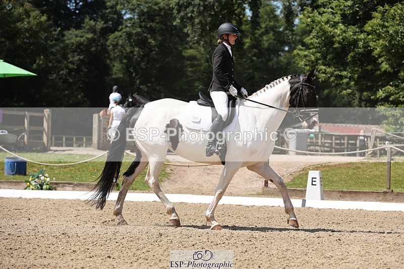 240719-120956-01600 - 123-Michelle_Wallis-Alvescot_Winning_Mood