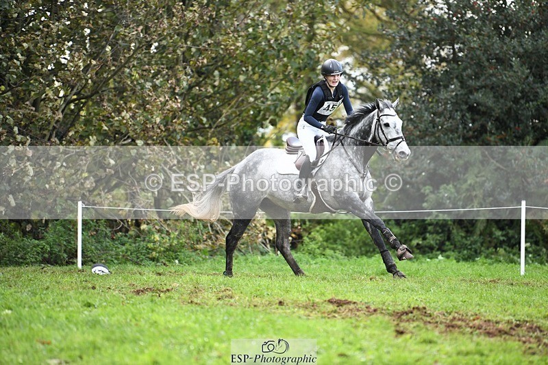 231021-140746-19649 - 451-THE.GREY.DANCER-Alice.Sandiford-SC+XC