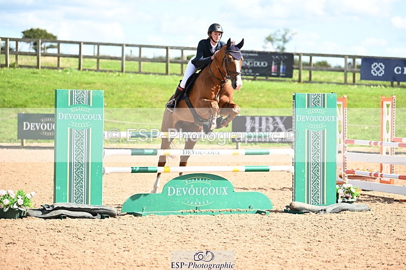 240913A-125708-04454 - Cls 15 Snr Foxhunter