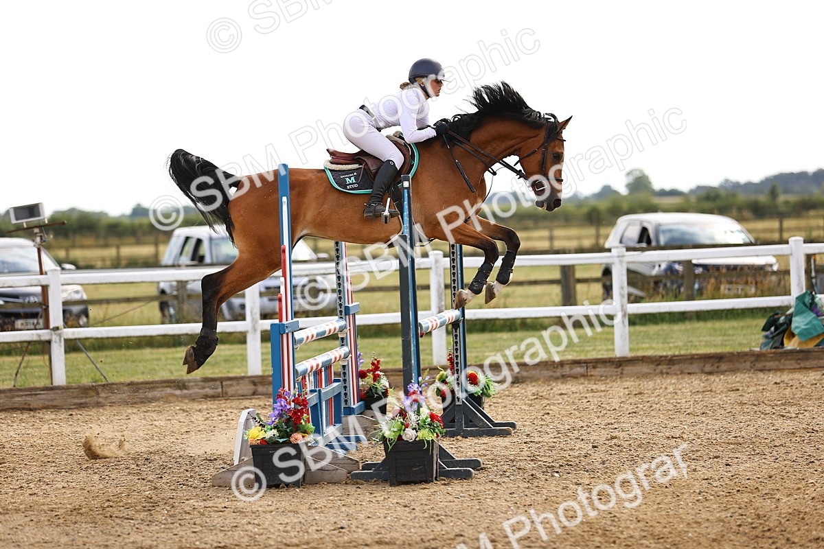 SBM_002374 - Class 18 - Ariat Senior British Novice- 90cm Open