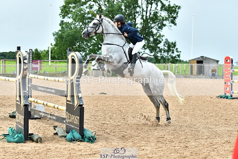 230805A-122744-00427 - Cls 3 Snr Foxhunter & 1.20m Open