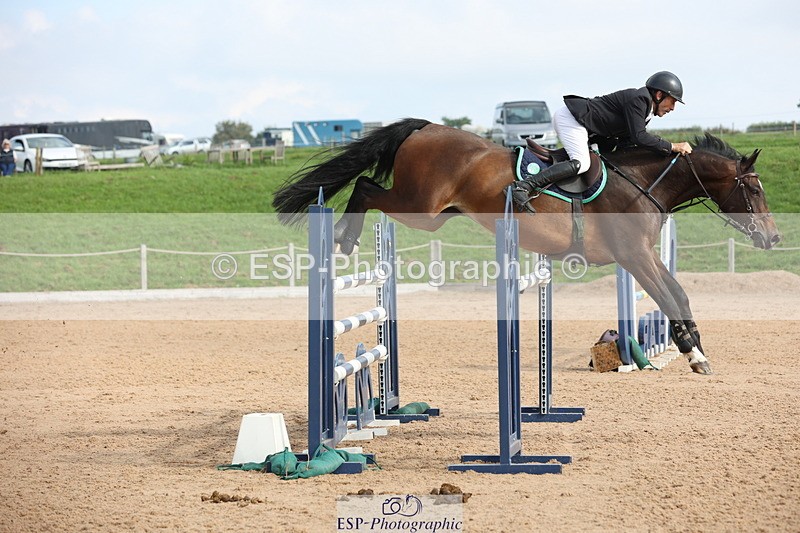 230915A-113954-01835 - Cls 2 Snr Foxhunter