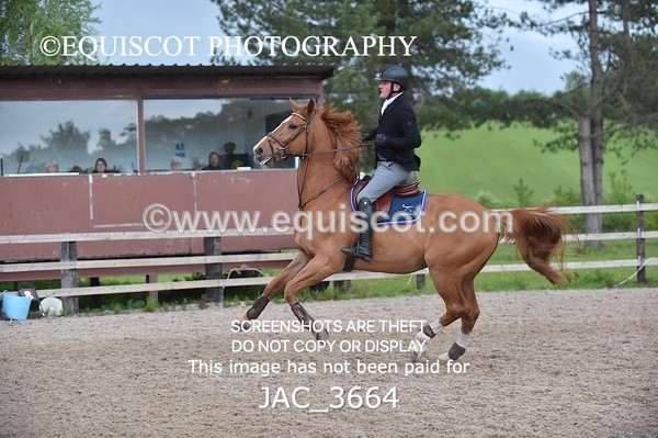 JAC_3664 - CLASS 8 Senior Newcomers/ 1.10m Open