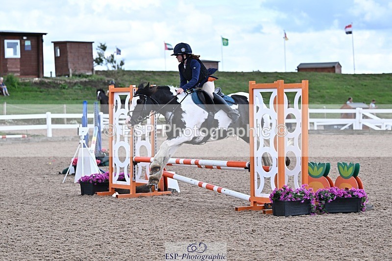 250729-155044-00180 - 70cm