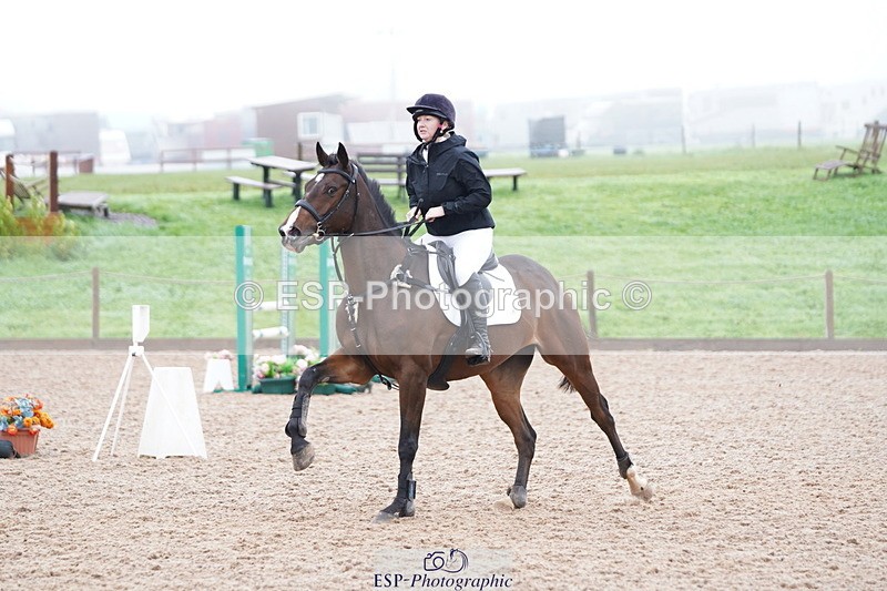 241006A-125354-06887 - Cls 20 Snr Newc & 1.10 Open