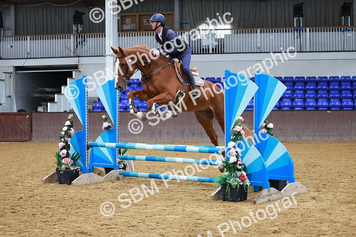 SBM_000131 - Class 1 - Clear Round 80cm