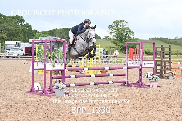 BPP_1330 - CLASS 10 SAT Senior BritiNovice/ 90cm Open