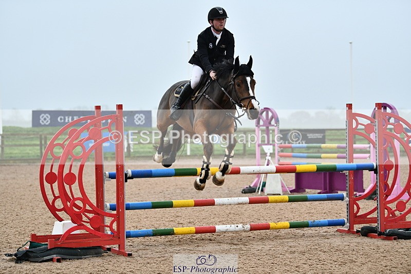 241102A-142341-05756 - SAT Cls 11 Snr 1.05m