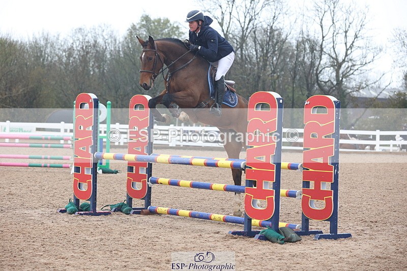 231112A-101114-03240 - Cls 17 Blue Chip Novice Winter Qualifier