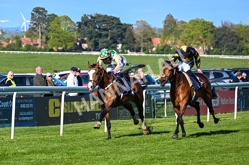 230426-Race 8-Barbury Boy-5946 - Race 8