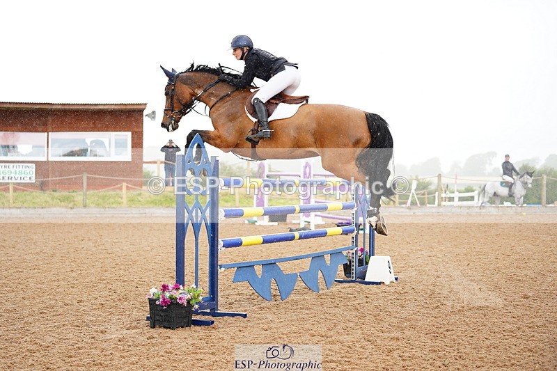 240526A-130752-08225 - Cls 27 Chard Equ May Grand Prix