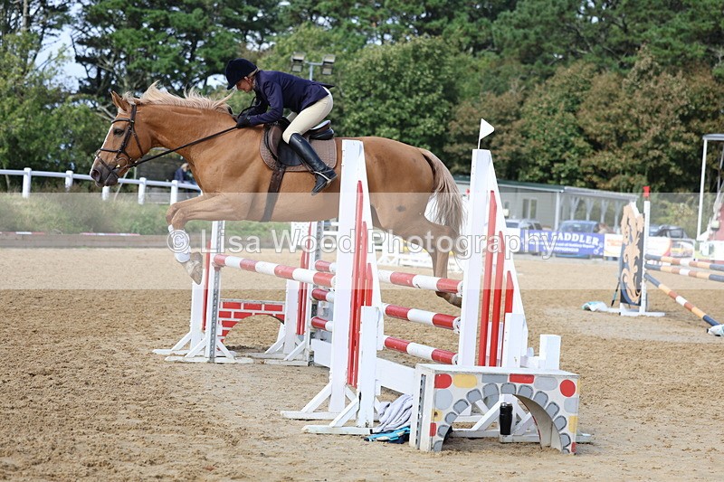 3E7A9817 - Class 10: Senior 95cm open