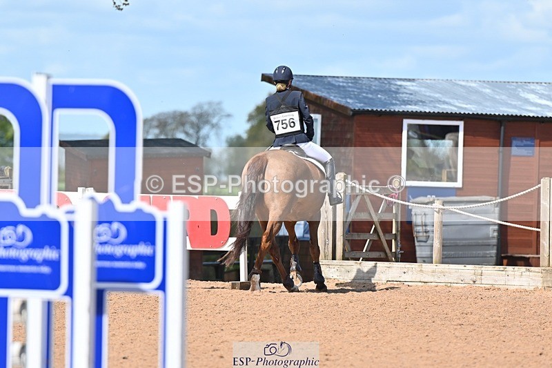 260419-121023-11187 - P-756-Siobhan.Micklethwaite