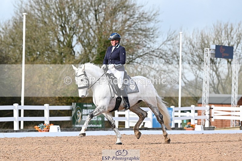 240218A-135727-08526 - 120-PAULA.LEE-Deseado.Santo