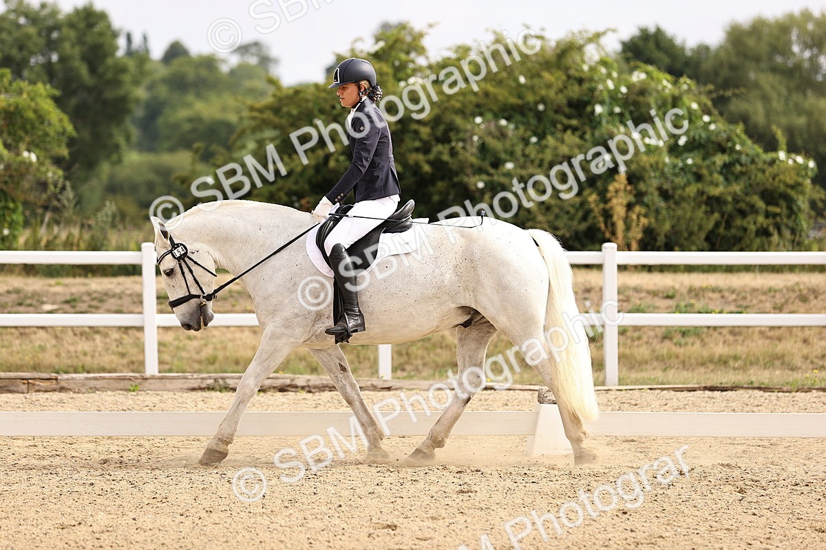 SBM_006458 - Intro 3 - 9.46-10.46