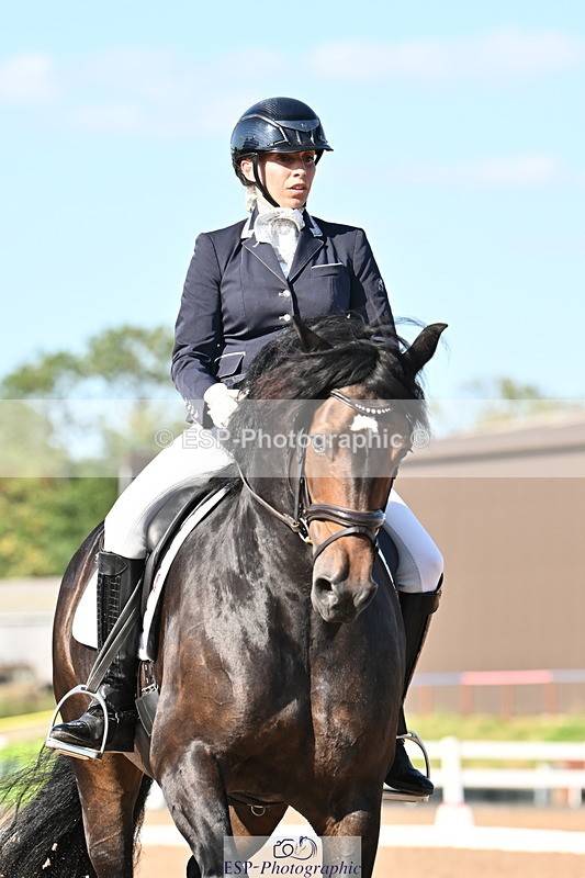 240816A-170528-06362 - 255-Victoria.Hunton-Maesmynach.Annwyl