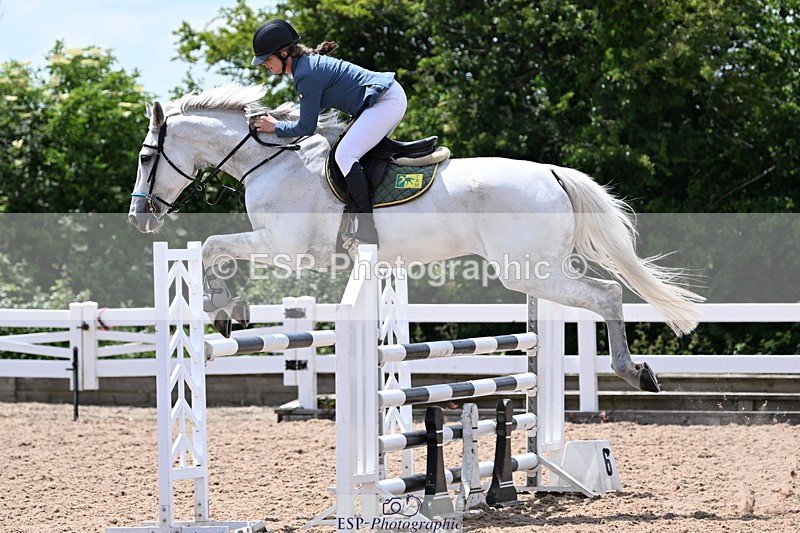 240619A-142953-00619 - Cls 4 Snr Newcomers and 1.10m Open