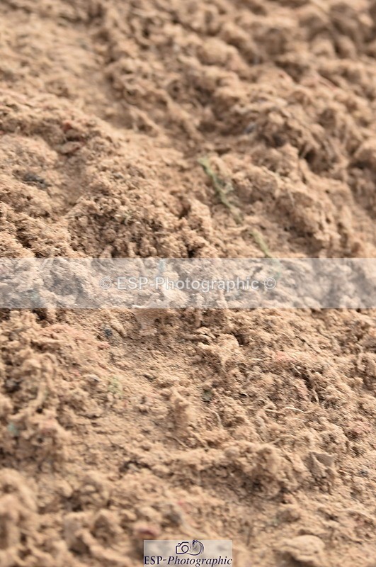 231015A-144440-08793 - Cls 26 1.05m Grand Prix