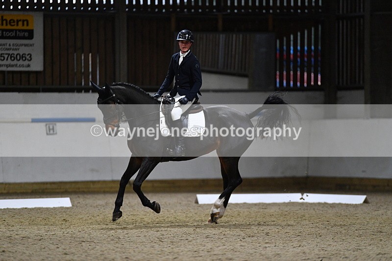 WJ5_8561 - Class 5 Novice Test 3