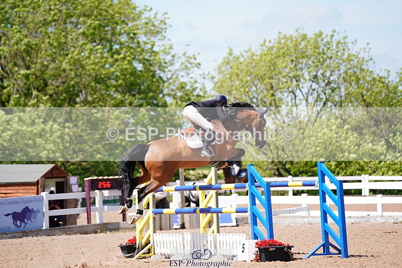 240525A-132526-06204 - Cls 17 National 1.30m