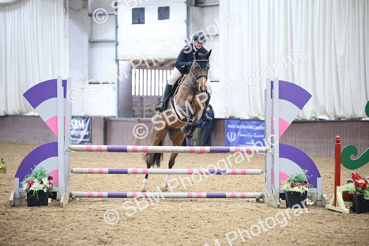 5K7A3085 - Class -1 - Equissage Pulse Senior BritiNovice/ 90cm Open