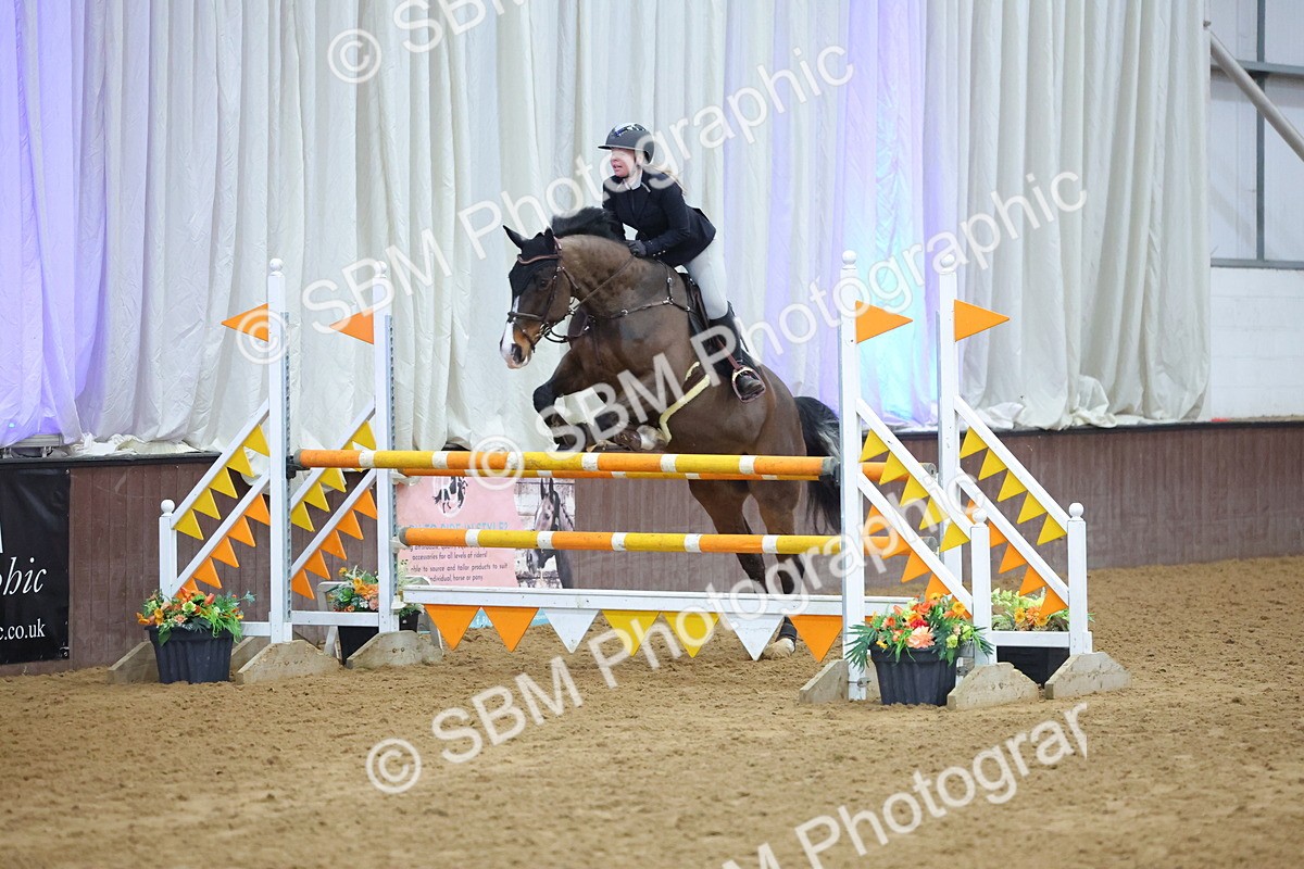 SBM_010613 - Class 23 - Senior Newcomers/ 1.10m Open - First Round (1.10m)