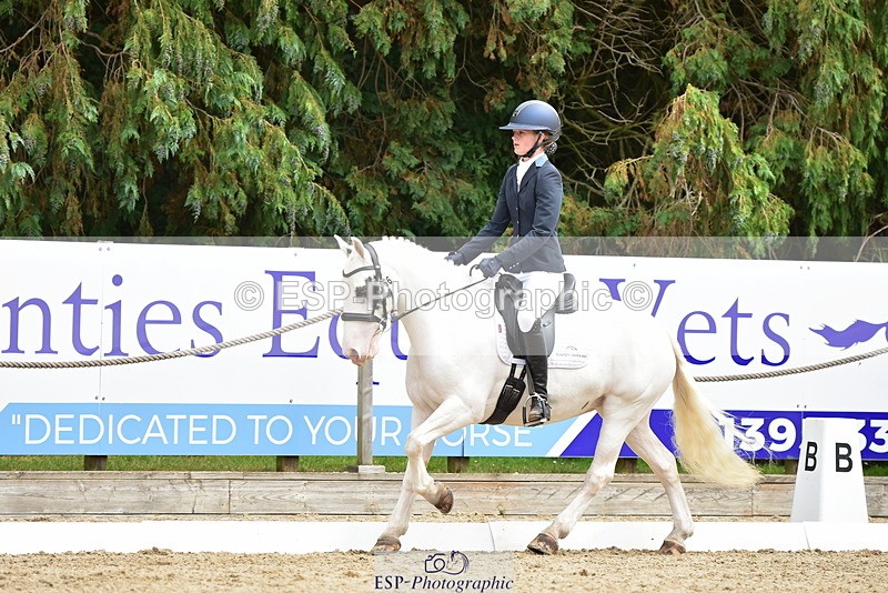 250719A-143814-06319 - 166-Ruby.Vincent-Silver.lining