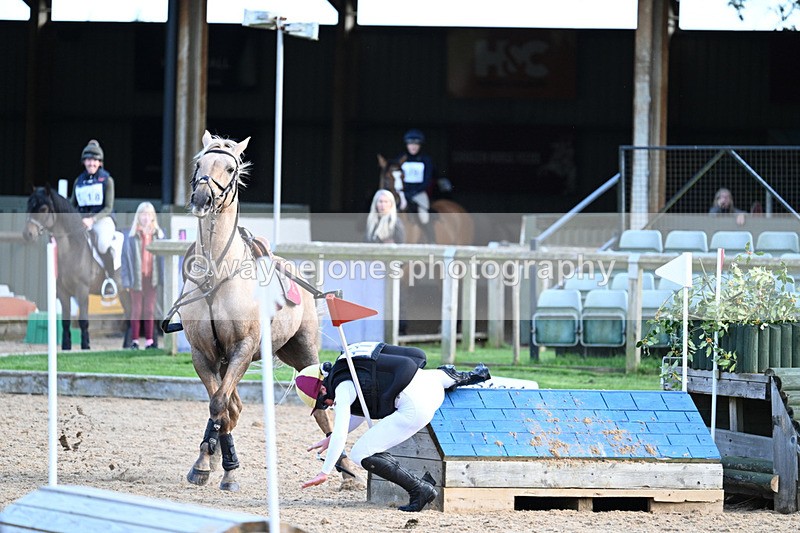 WJ7_5335 - Time 15:56 to 16:17