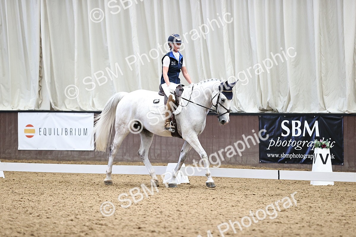 SBM_001504 - Novice 4 - 11.15-13.22
