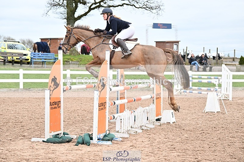 250112-132001-01435 - Cls 20 Newcomers and 1.10m Open