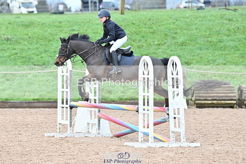 231203A-132507-01382 - Cls 23 Stepping Stones 128cm & 138cm