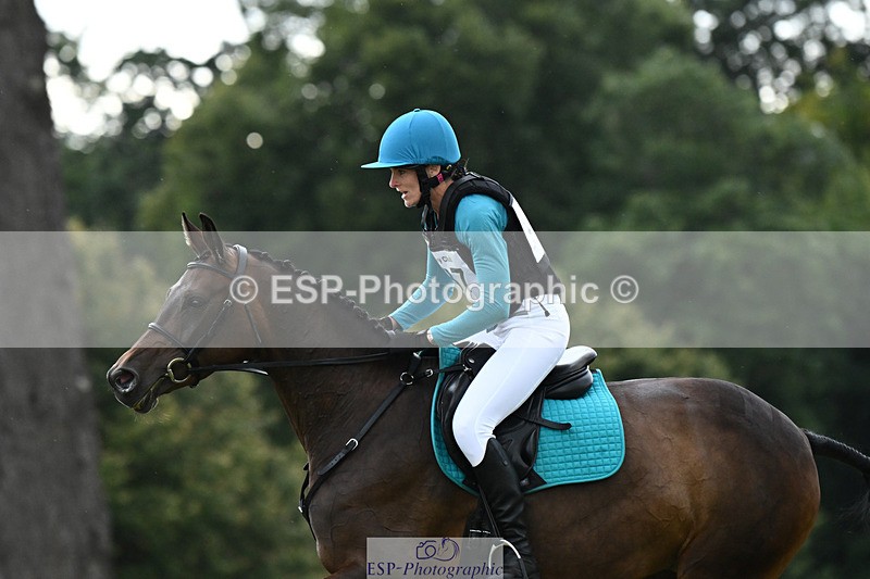 240825X-175804-38085 - 80cm XC 17.30 to End