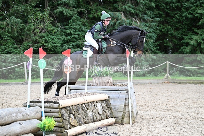 241117-141532-04494 - Cls 3 90-95cm 14.00 to 15.00